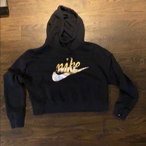 ❤️‍🔥LAST CALL❤️‍🔥 Cropped Nike sweatshirt